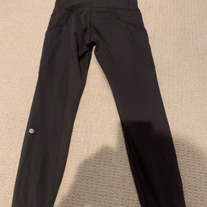 Black size 8 lululemon pants